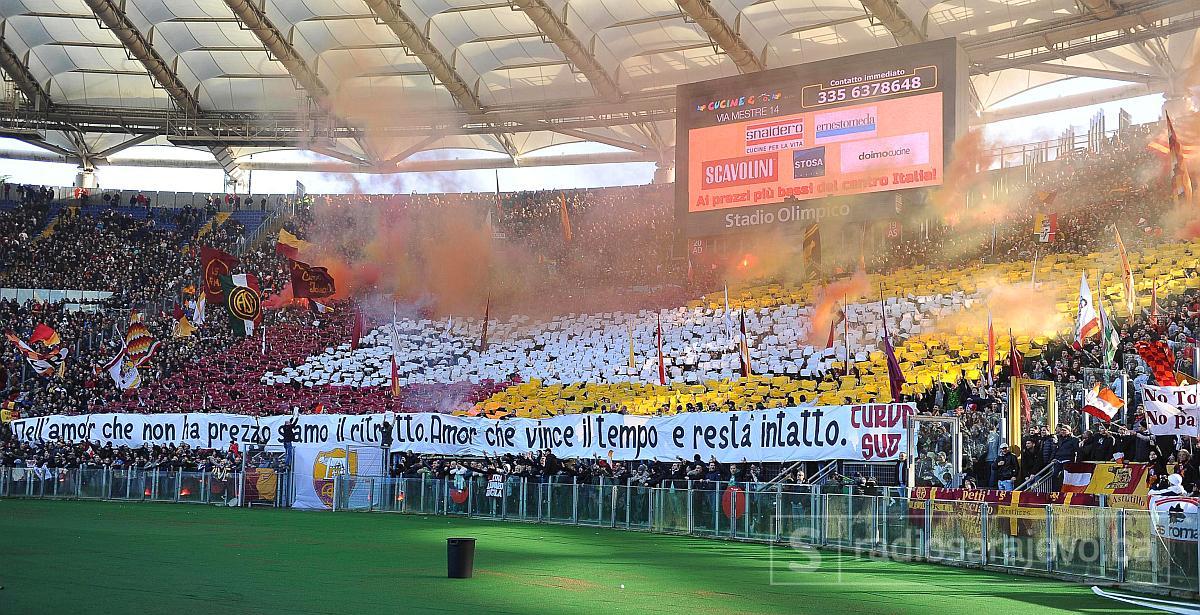 Roma_Lazio_romanisti_2_EPA.jpg - Derby della Capitale: Bitka za prevlast u prijestolnici