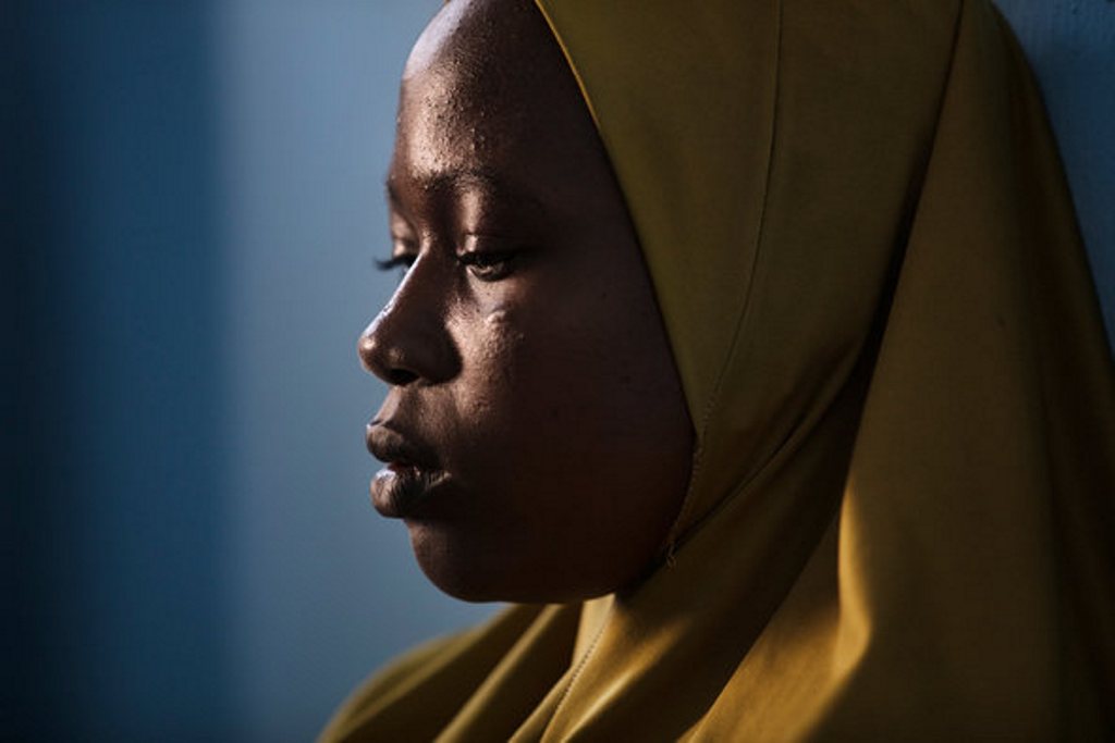 Gogogi, 15, oteta je i udana za borca. Pobjegla je s kćerkom koju je rodila u zatočeništvu.  - Djevojčice koje su pobjegle Boko Haramu: Ispovijesti o preživljenim strahotama