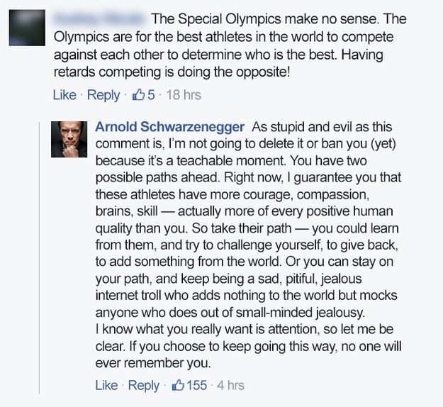 arnold_facebook.jpg - Schwarzenegger uništio 