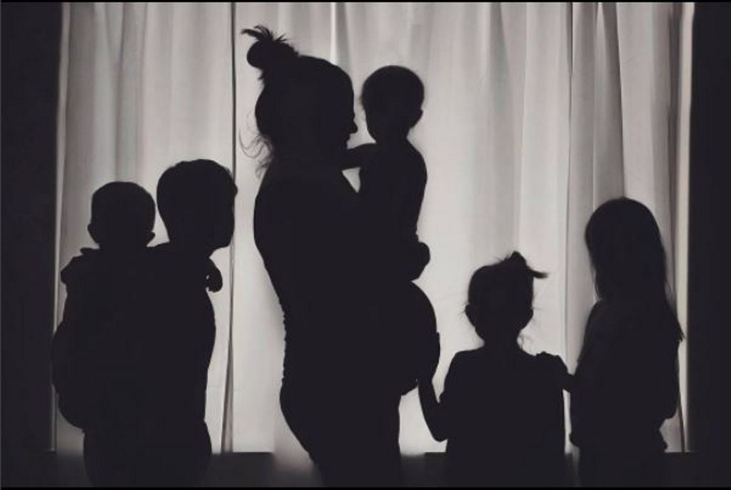 PrtScr - Mama pokazala kako izgleda život sa šestoro djece