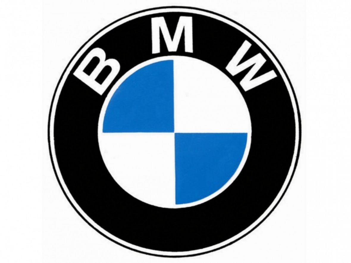 Često se vjeruje da centralni dio BMW logotipa simbolizira propelere aviona jer se ta kompanija prije bavila proizvodnjom motora za avione. Ipak, to je zapravo dio bavarske zastave, dijela Njemačke u kojem je firma nastala. - undefined