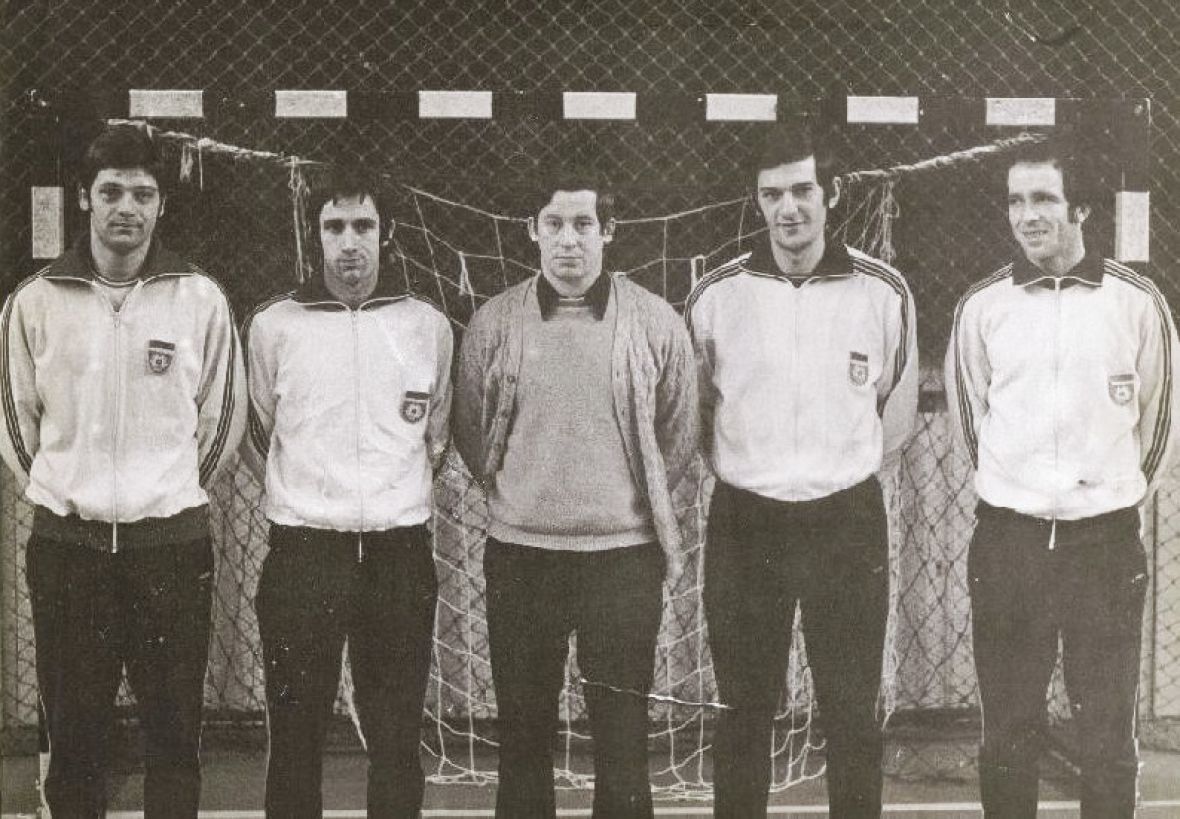 Željini reprezentativci Adnan Dizdar , Sead Pizović, Mišo Bašić, Milan Turanjanin i Halid Demirović (1974) - undefined