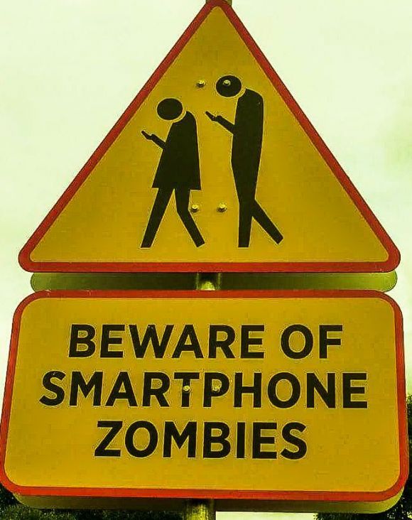 Različita upozorenja za korisnike smarthphona - undefined