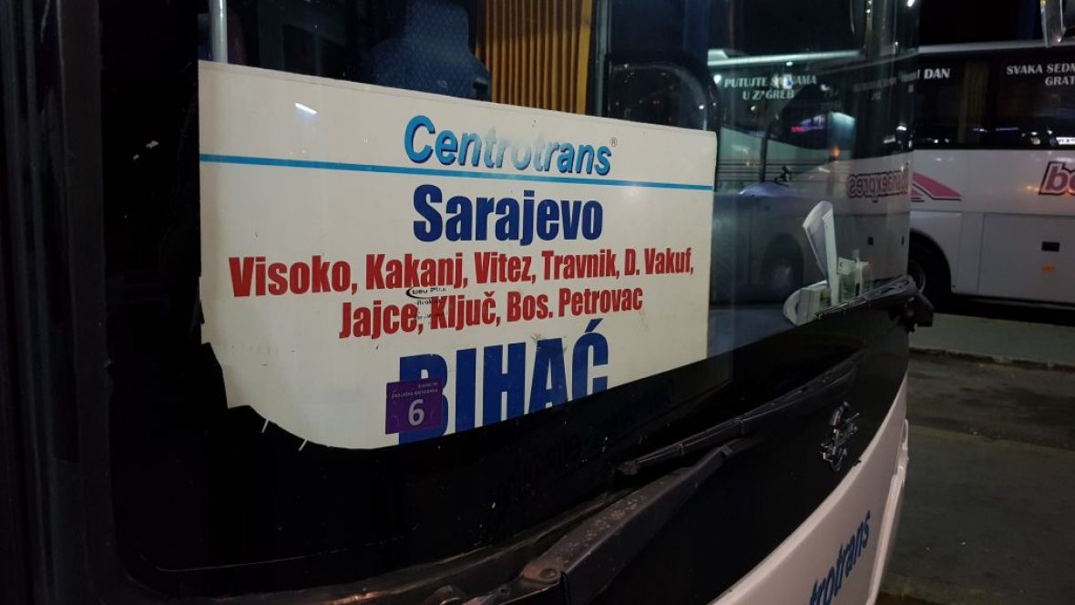 Putovanje migranata Centrotransovim autobusom od Sarajeva do Bihaća - undefined