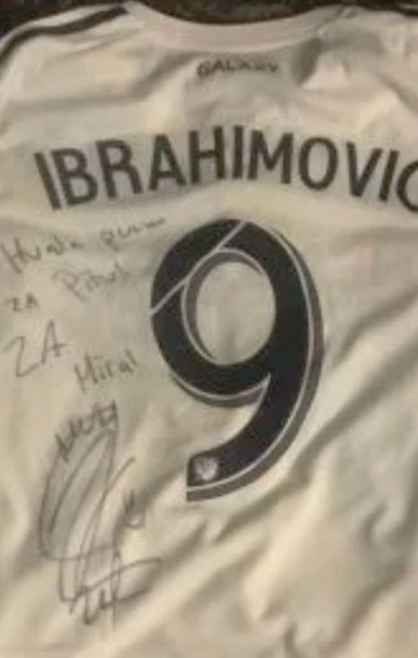 Dres Zlatana Ibrahimovića - undefined