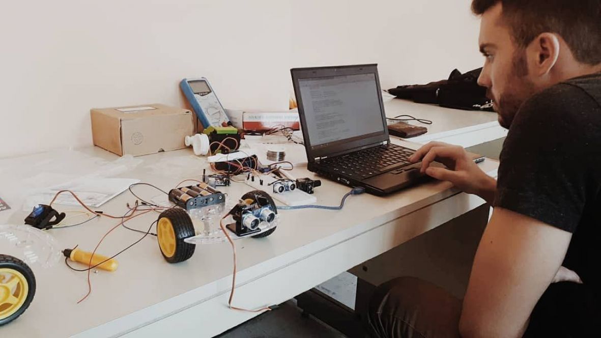 Haris Salkić u izradi robotske ruke - undefined