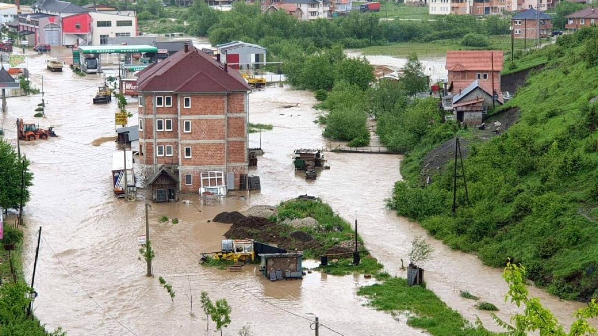  U Tutinu i Novom Pazaru zbog poplava proglašena vanredna situacija - undefined