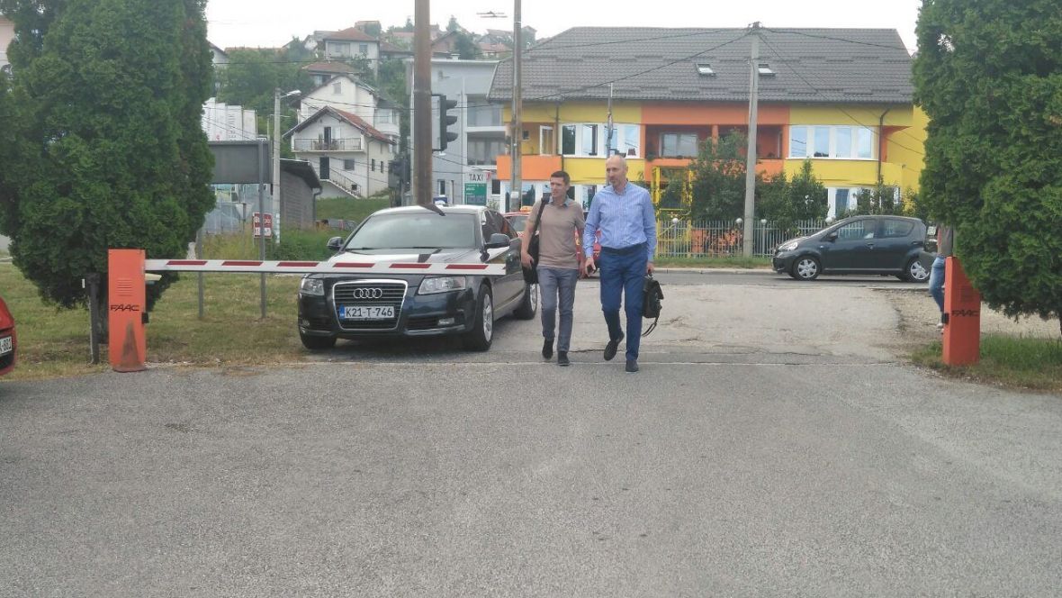 Nermin Alešević u pratnji advokata Ferageta stigao na saslušanje - undefined