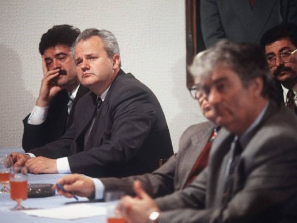 Bulatović, Milošević i Karadžić - undefined