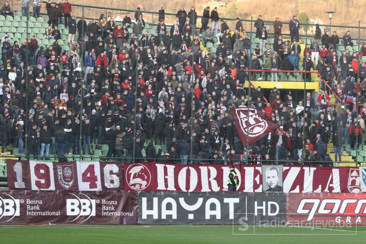 Sjajna atmosfera na stadionu Asim Ferhatović Hase - undefined