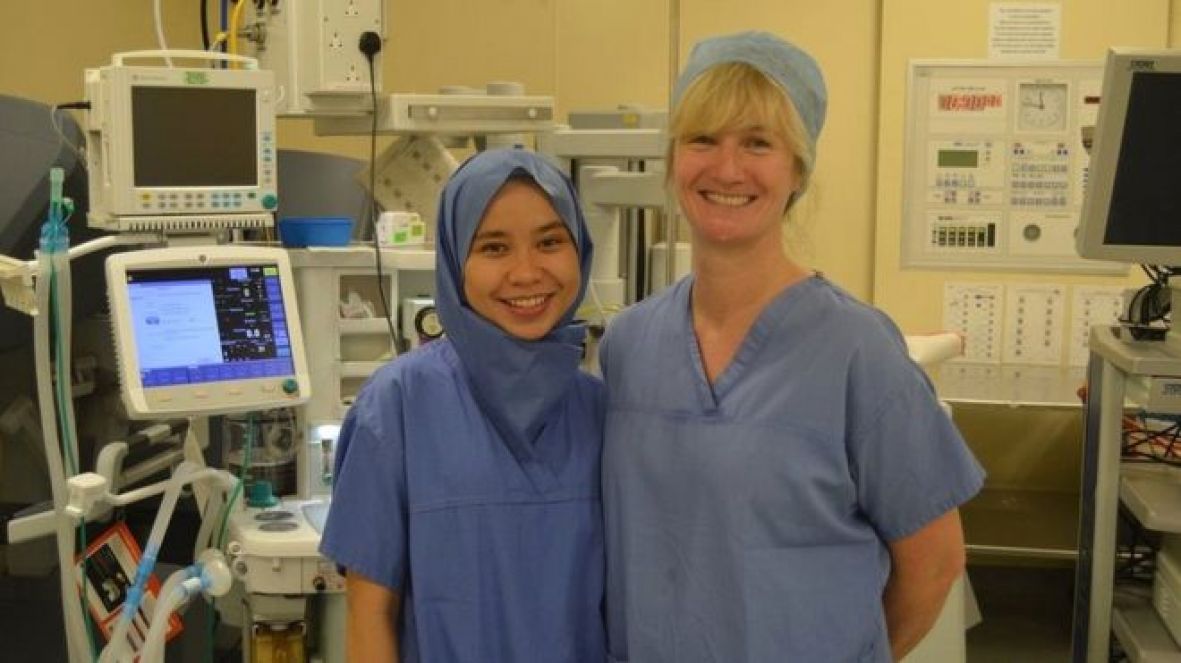 Kraljevska bolnica uvela jednokratne sterilne hidžabe - undefined