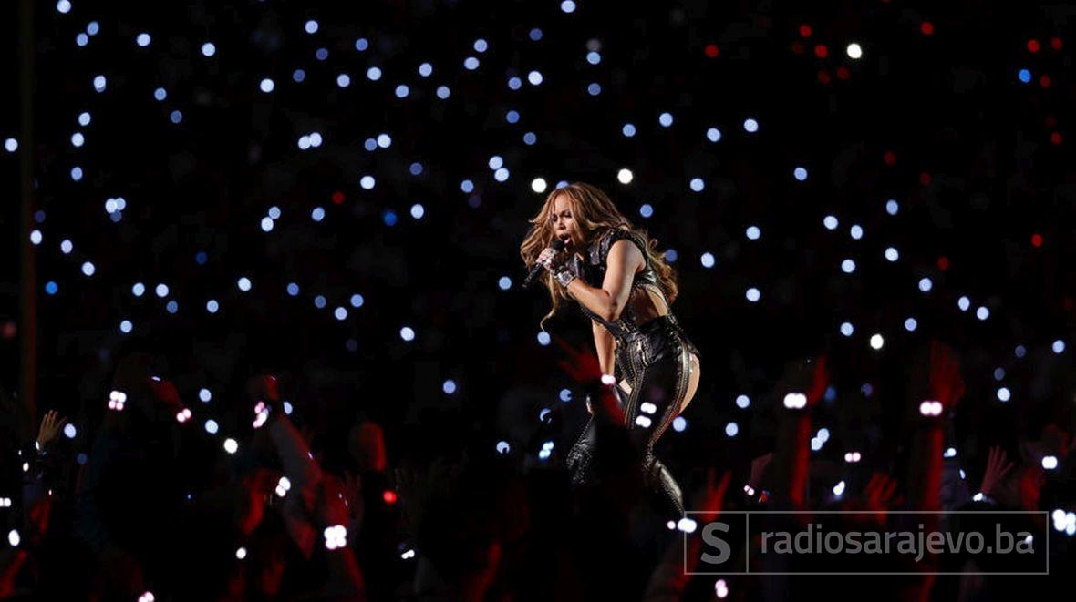 Jennifer Lopez i Shakira na koncertu  - undefined