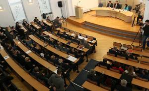 FOTO: Počela hitna sjednica Skupštine KS-a, najavljena reforma Vlade