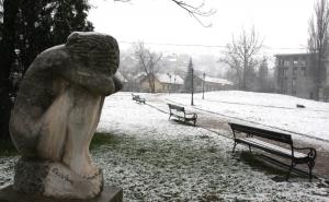 Kakvo nas vrijeme očekuje za vikend: Oblačno sa slabim snijegom