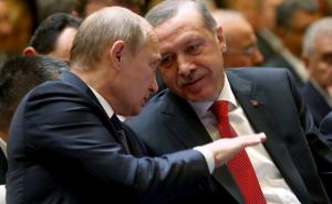 Erdogan poručio Putinu: Imamo dokaze da Rusija trguje naftom s IS-om