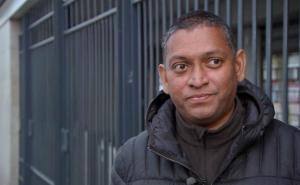 Salim Toorabally: Zaštitar na stadionu u Parizu koji je zaustavio bombaša (VIDEO)