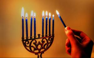 Večeras počinje Hanuka, jevrejski praznik svjetlosti: Hanuka alegre! 