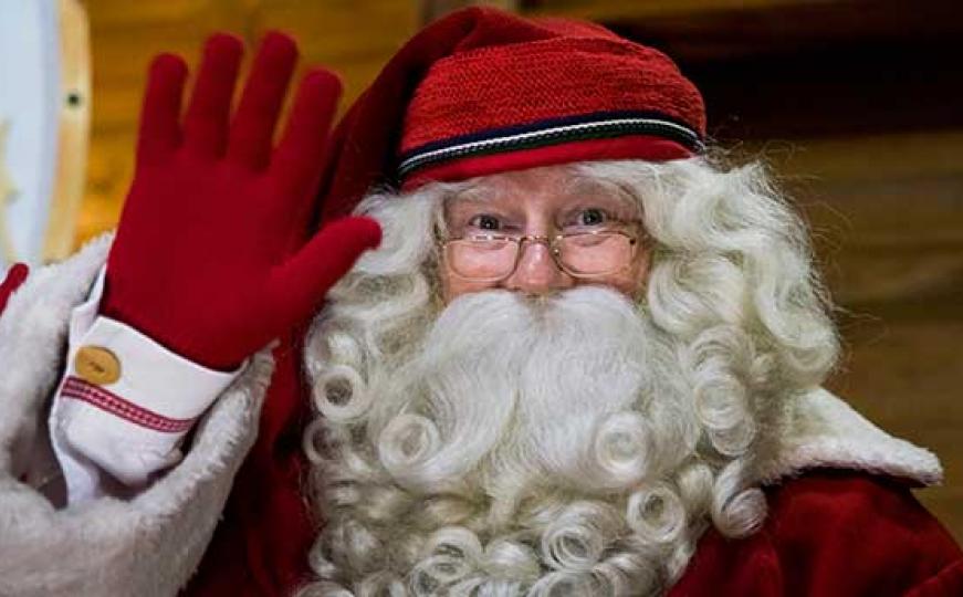 Poreznici se prerušili u roditelje: Djed Mraz u Mađarskoj kažnjen sa 640 eura jer nije izdao račun