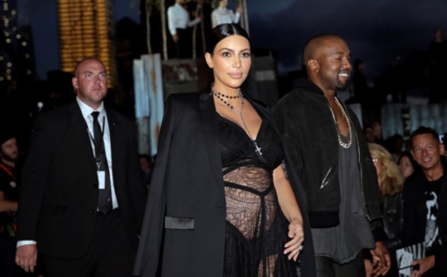 Kim Kardashian i Kanye West objavili ime svog sina: A internet je eksplodirao