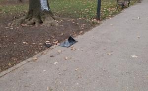 Sarajevo: Nepoznati počinioci uništili spomen-ploču žrtvama zločina na Kazanima (FOTO)