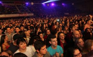 Ludnica u Zetri, Parni valjak napravio spektakl (FOTO+VIDEO)