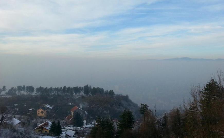 Pogled na Sarajevo s Trebevića: Da, tamo dole postoji grad... (FOTO)