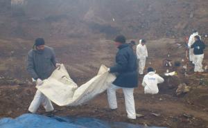 Muk u Kozluku: Počela ekshumacija posmrtnih ostataka strijeljanih Bošnjaka (FOTO)