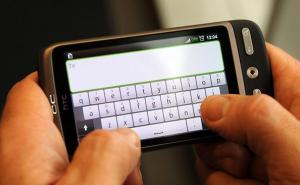 Dječak ucjenjivao oca fotografijama njegove kćerke