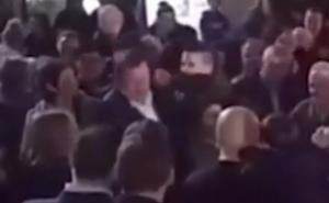 Šakom na premijera: Tinejdžer udario španskog političara (VIDEO)