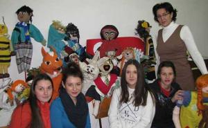 Lutke kao saradnici u nastavi pomažu u prevazilaženju trauma i motivaciji kod rada sa djecom