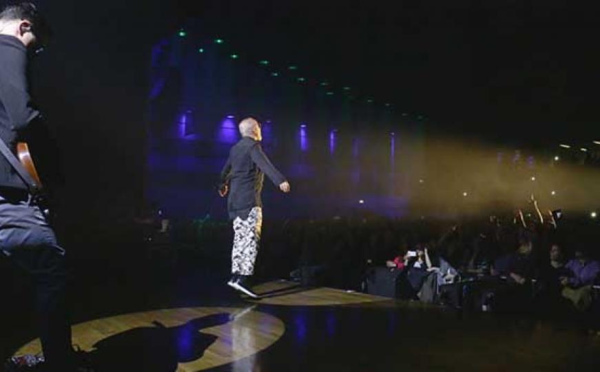 Dino Merlin večeras u Leverkusenu: Posljednji koncert turneje 'Hotel Nacional' u ovoj godini