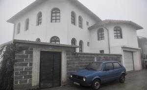 Otac uhapšenog u jutrošnjoj akciji: Ima bradu i klanja, zato je uhapšen