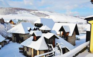 Rostovo: Doček Nove godine u apartmanima etno sela Babići!