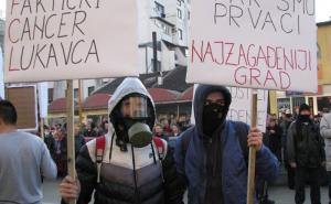 FOTO: Dvije hiljade građana na protestima protiv zagađenja u Lukavcu
