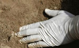 Ekshumirano 55 posmrtnih ostataka na lokalitetu Kozluk: Žrtvama bile vezane ruke