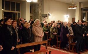 Sveta misa u Beogradu: 'Da izađemo iz tame koja je okupirala naše živote' (FOTO)