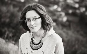 Martina Mlinarević Sopta: Godine se broje, kalendari kidaju, sranja gomilaju, mi šutimo