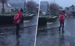 Dobro došli u Holandiju: Klizaljke na noge i na posao (VIDEO)