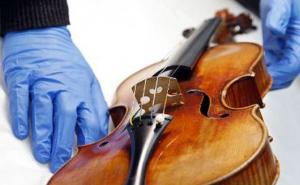 Putnica zaboravila Stradivarijevu violinu u vozu: Vrijednost instrumenta 2,4 miliona dolara