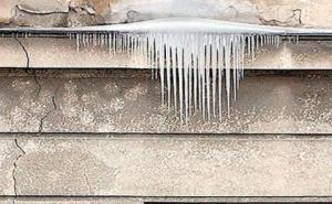 Civilna zaštita upozorava na obavezu čišćenja snijega i uklanjanje ledenica