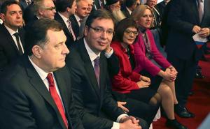 Svečana akademija: Vučić rekao da je Srbija uz RS, Dodik da će nastaviti slaviti 9. januar (FOTO)