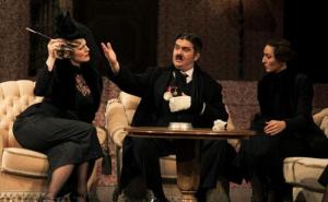 Večeras: Opustite se uz Nušićevu Ožalošćenu porodicu