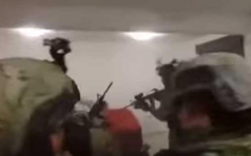 Kako je uhapšen El Chapo: Dramatičan snimak racije na kuću meksičkog narkobosa (VIDEO)
