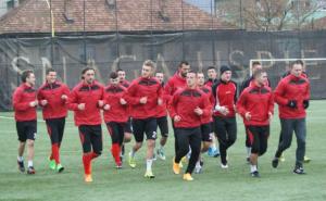 Počele pripreme igrača FK Slobode: Imamo pravo da se nadamo tituli prvaka BiH (FOTO)