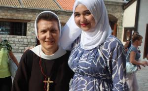 Predivna Bosna i Hercegovina: Ovo je priča o fotografiji koja je obišla zemlju (FOTO)