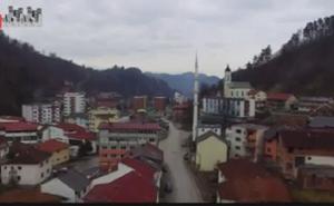 Grad koji priča historiju: Fascinantni prizori Srebrenice iz zraka (VIDEO)