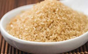 Bijeli ili smeđi šećer – koji je zdraviji?