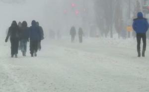 Sniježna oluja poharala SAD, najmanje 19 mrtvih (VIDEO)