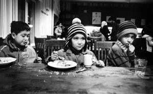 FOTO: Topla finska dobrodošlica izbjeglicama 