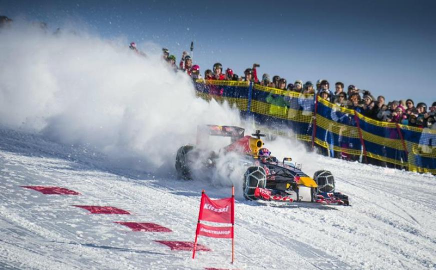 Formula bolid na skijaškoj stazi (FOTO+VIDEO)